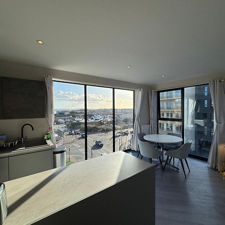 Apartament Penthouse - Harbour Views Poole Zewnętrze zdjęcie