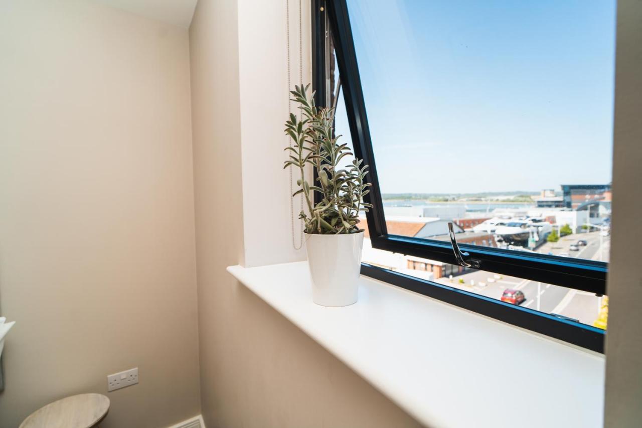 Apartament Penthouse - Harbour Views Poole Zewnętrze zdjęcie